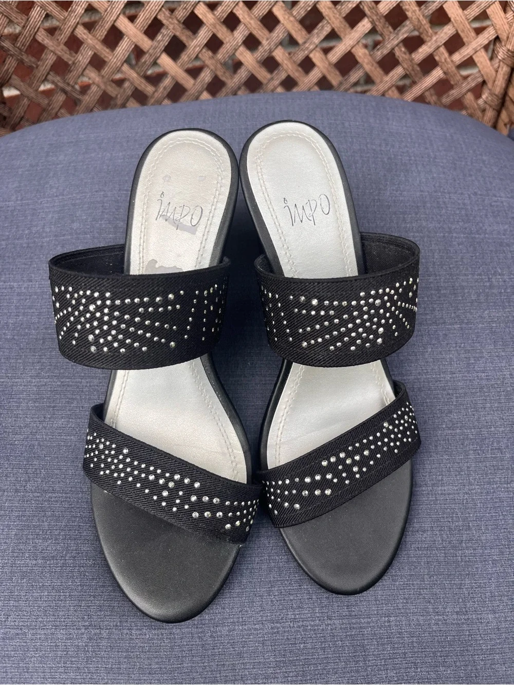 Impo Black Rhinestone Wedge Sandals women’s size 8M Slip Ons